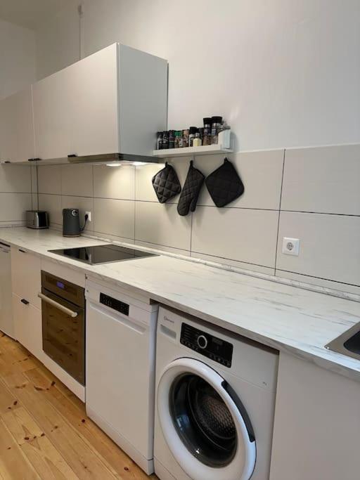 Modernes 2 Zimmer Apartment Berlijn Buitenkant foto