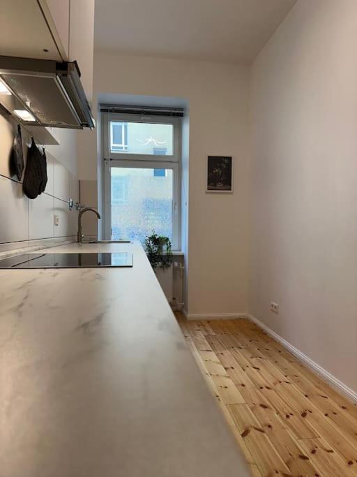 Modernes 2 Zimmer Apartment Berlijn Buitenkant foto
